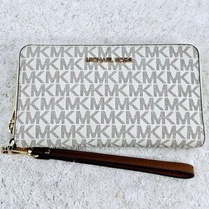MICHAEL KORS Vanilla Canvas Jet Set Travel Large Continental Wallet Wristlet EUC